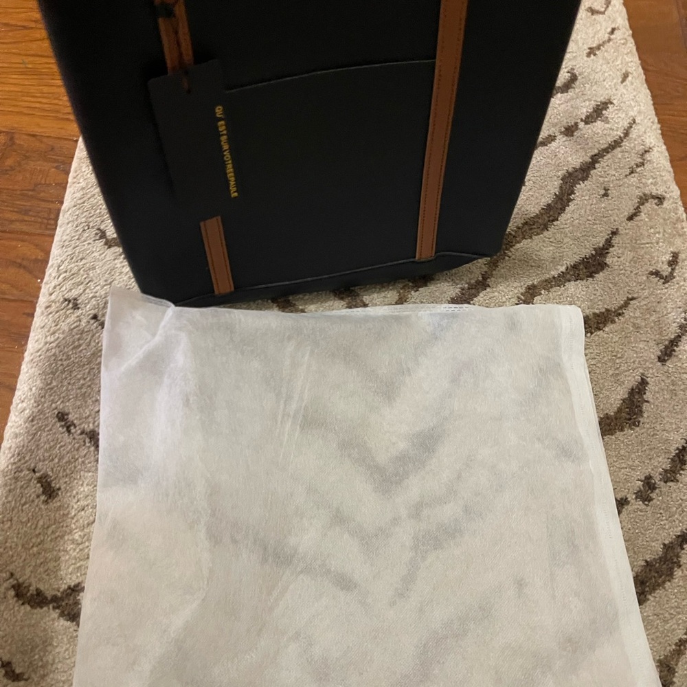Elegant Black and Brown Women's Bag